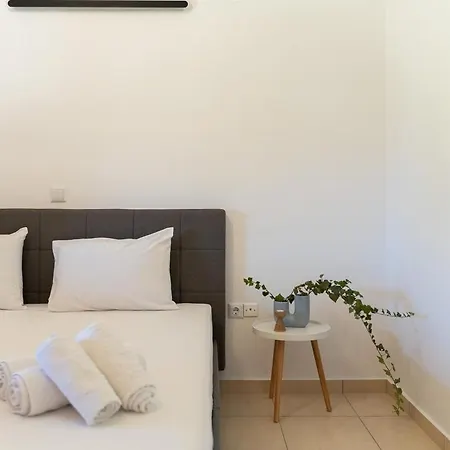 펜션 Nueve Village There's No Place Like *