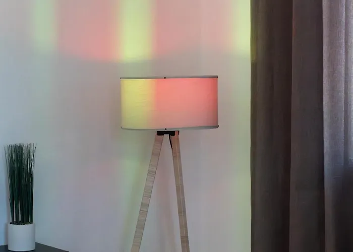 Nueve Village There's No Place Like בית נופש *