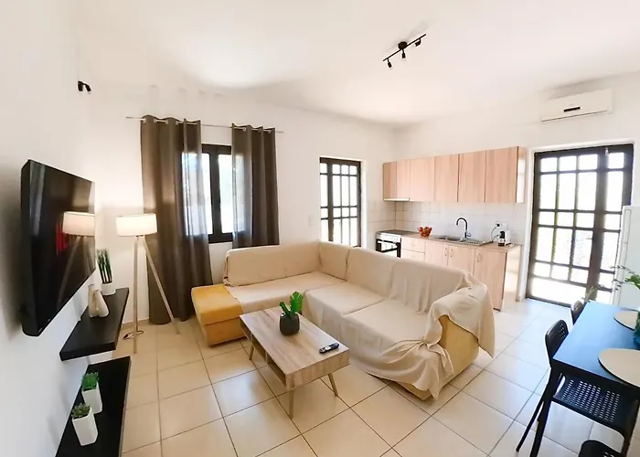 בית נופש Nueve Village There's No Place Like ברתולומיאו